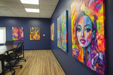 Figurative Art for Office 2